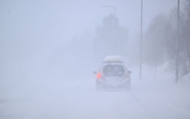Storm in Zweden en Finland voorbij, veel wegen onbegaanbaar