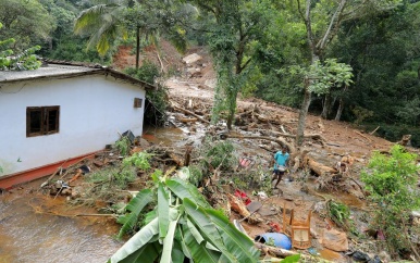 UPDATE: Sri Lanka kampt na orkaan Ditwah met kritiek op trage hulp en gebrekkige waarschuwingen