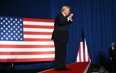 Trump wil ingenomen olie voor kust Venezuela verkopen of houden