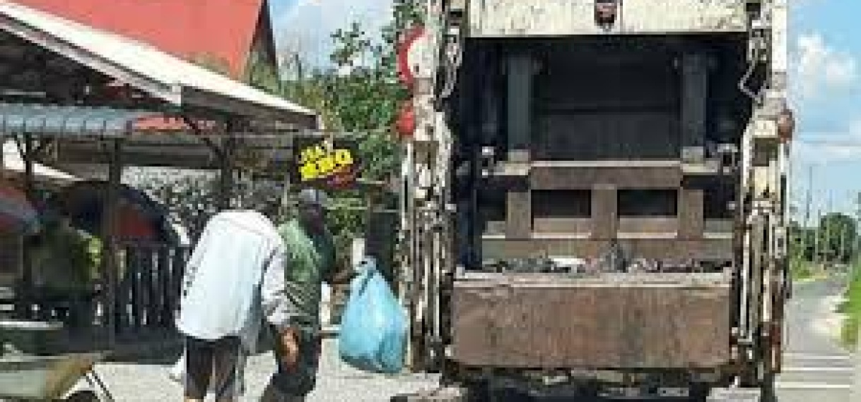 Vuilophaal weer onder druk: Tsang wijst op betalingsachterstand en discussie over SRD 50 bijdrage