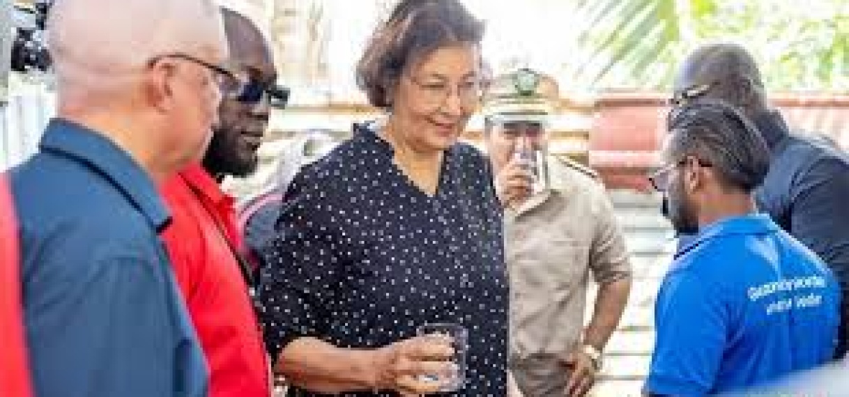 38 huishoudens Devisbuiten aangesloten op waterleidingnet