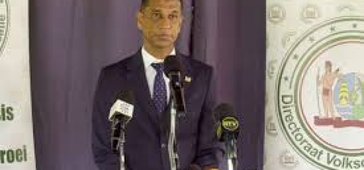 Minister Brunings ontvangt delegatie van Organisatie van Inheemsen in Suriname