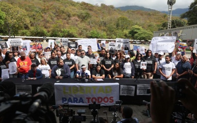 Venezuela claimt vrijlating honderden gevangenen, twijfel over aantal