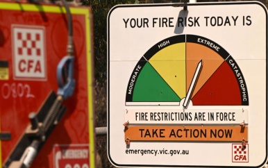 Extreme hitte en natuurbranden treffen Australië, bijna 100.000 huishoudens zonder stroom