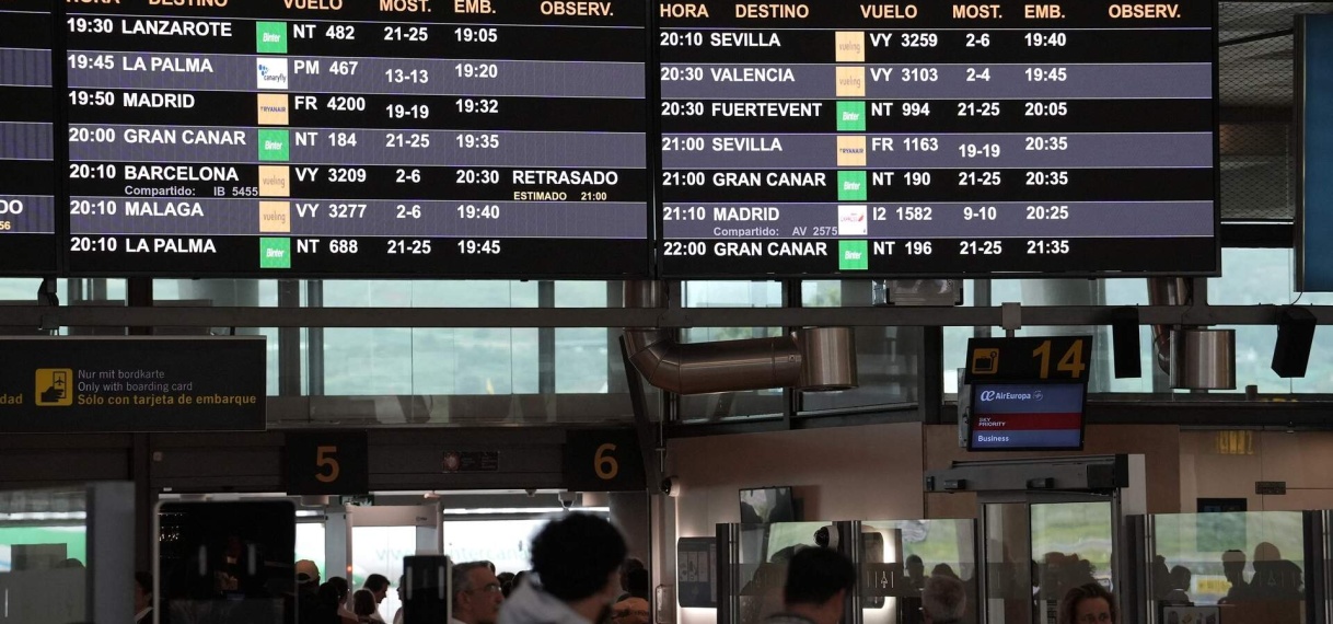 Man (80) aangehouden nadat hij overleden partner in rolstoel meeneemt naar gate