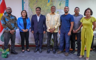 Nieuwe Raad van Toezicht bij Viskeuringsinstituut geïnstalleerd