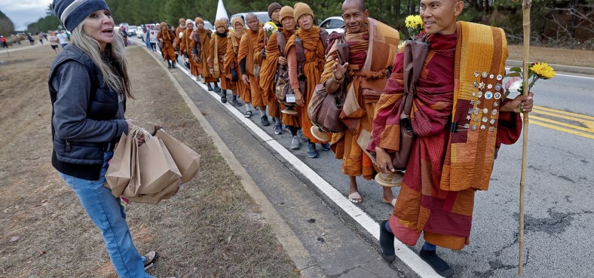 Monniken bereiken Washington na vredestocht van 3700 kilometer