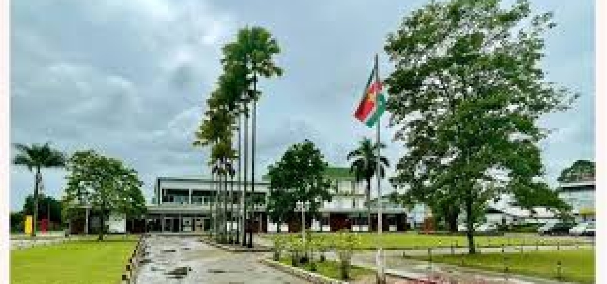 MinOWC zet in op meertalig onderwijs tijdens Internationale Dag van de Moedertaal