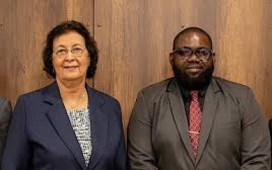 Pres-Com TAS legt functie neer