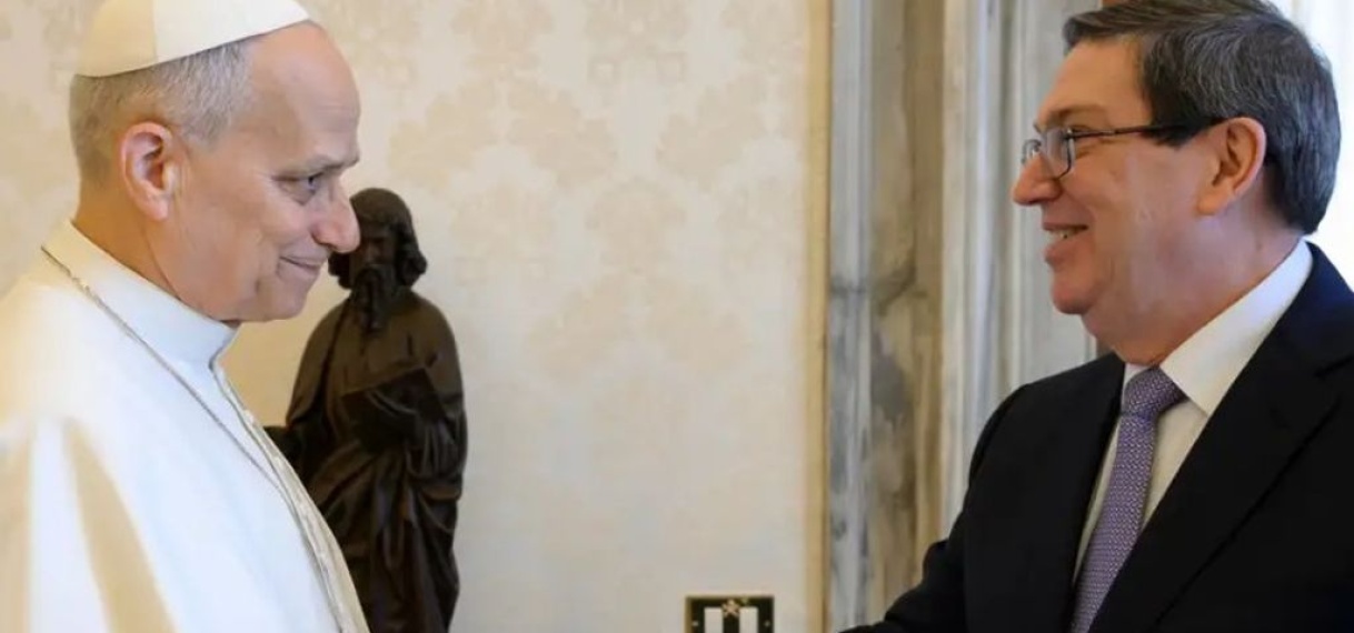 Cuba laat 51 gevangenen vrij na bemiddeling van het Vaticaan