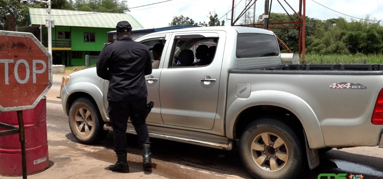 Grote politieactie bij Stolkersijver gericht op uitvoering strafvonnissen