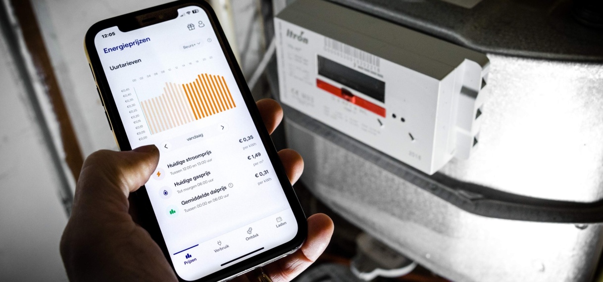 Energieleveranciers trekken klanten met te rooskleurige vergoedingen voor teruggeleverde stroom