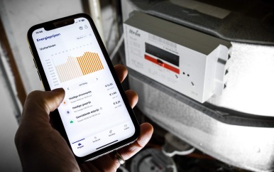 Energieleveranciers trekken klanten met te rooskleurige vergoedingen voor teruggeleverde stroom