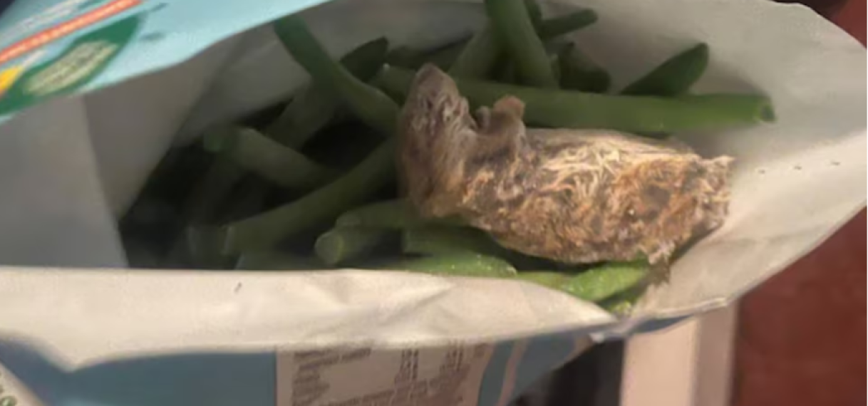 Diepvriesbonen uit de schappen gehaald na muizenvondst