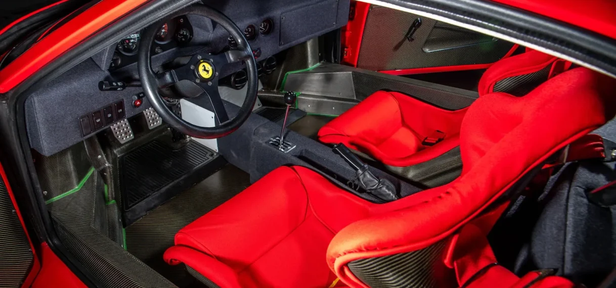 Nieuwe koper van geveilde Ferrari F40 moet sportwagen mogelijk meteen afstaan