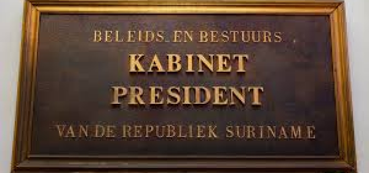 Crisisteam en regering beraden zich over internationale ontwikkelingen