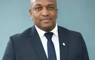 Suriname en Nederland maken werkafspraken na eerste overleg tussen Bouva en Berendsen