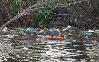 Zwaar vervuild rivierwater in Lawa-gebied vormt ernstig gezondheidsrisico