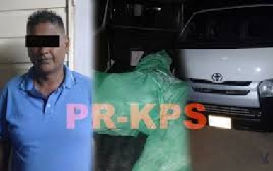 Smokkelactie bij Corantijnrivier: busje onderschept, bootsman gevlucht