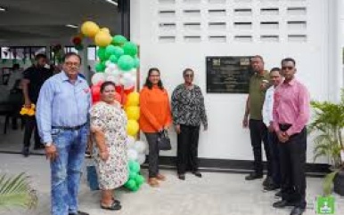 Multifunctioneel marktgebouw te Leiding 11A geopend