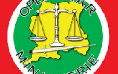 Verzoek tot in staat van beschuldigingstelling ingediend bij De Nationale Assemblée