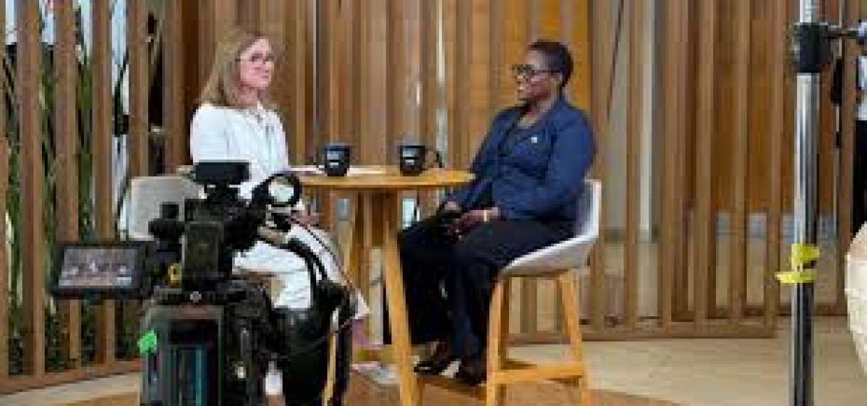 Minister Wijnerman zoekt extra investeringen en steun bij IDB-jaarvergadering