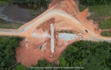 Werkzaamheden aan Afobakkaweg tussen mast 102 en 103