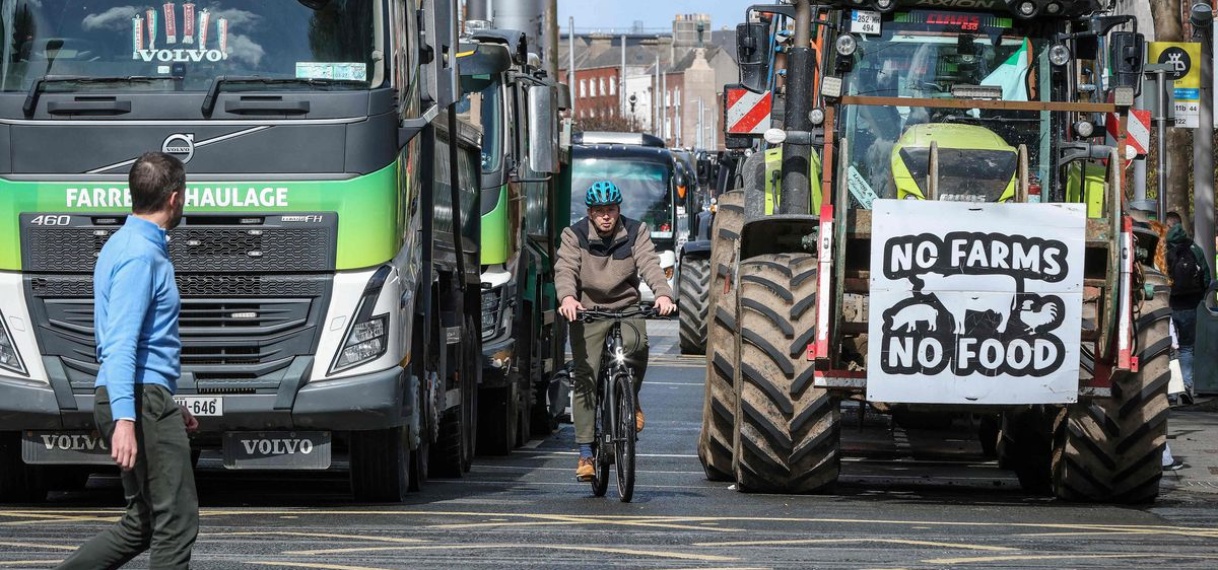 Brandstofcrisis in Ierland door protesten en blokkades