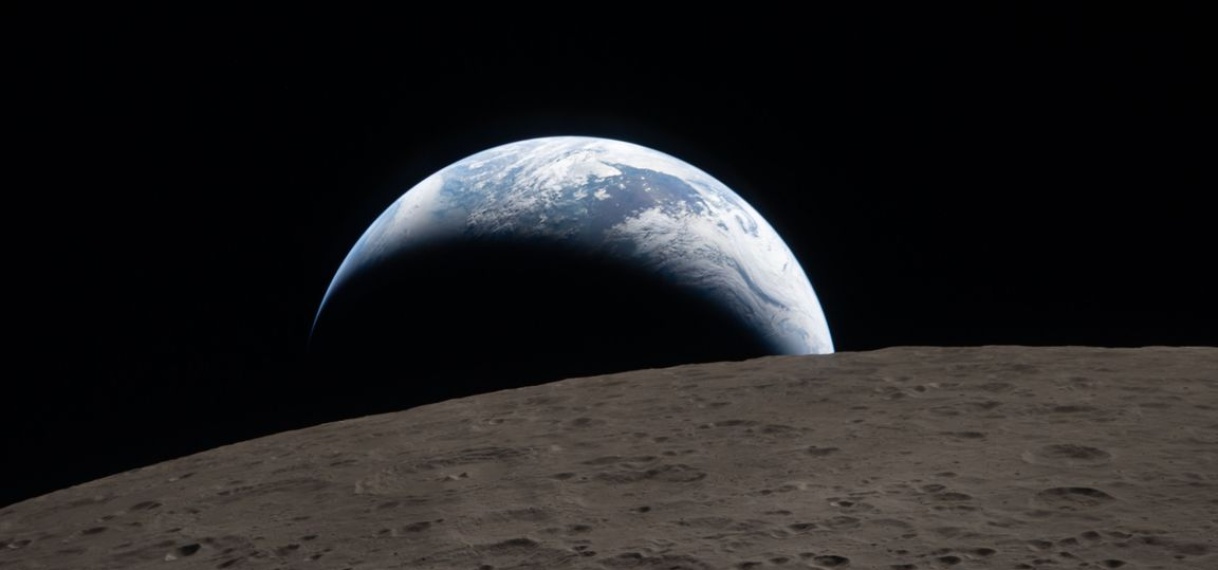 NASA toont nieuwe beelden achterkant van de maan