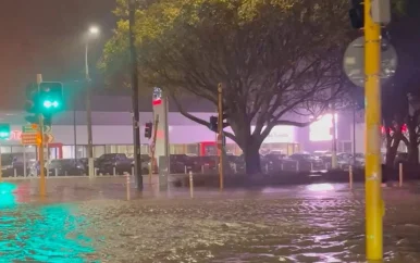 Noodtoestand in Wellington na extreme regenval