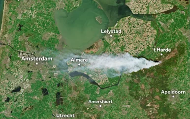 Natuurbrand bij ’t Harde nog niet onder controle