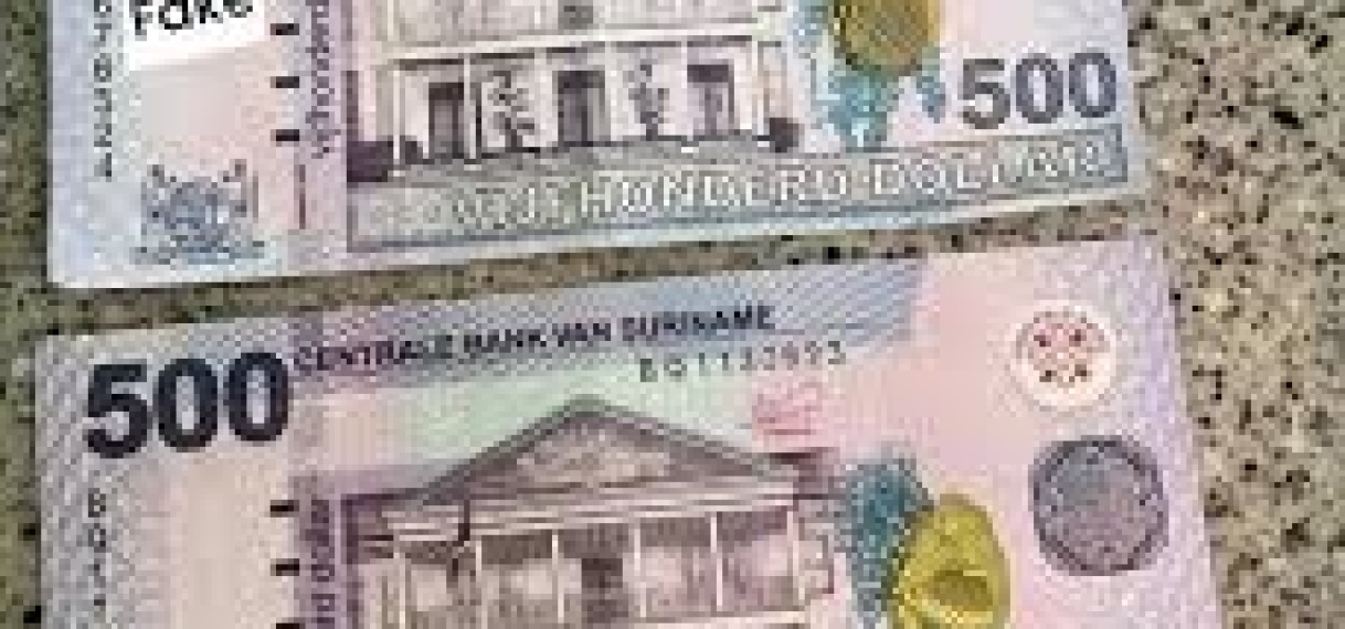 Regering stort reguliere uitkeringen en keert extra SRD 1000 uit ter ondersteuning van burgers