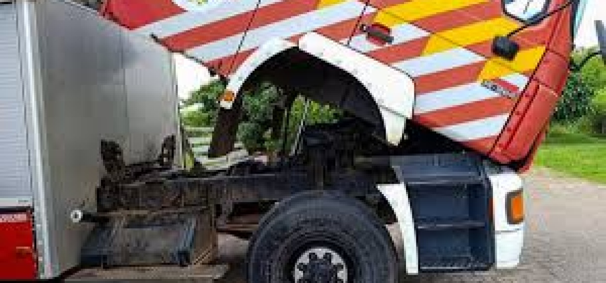 Monorath: vooruitbetaling brandblusvoertuigen botst met Surinaamse wet