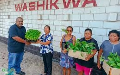 LVV geeft voorlichting over zelfvoorziening in Wanica D