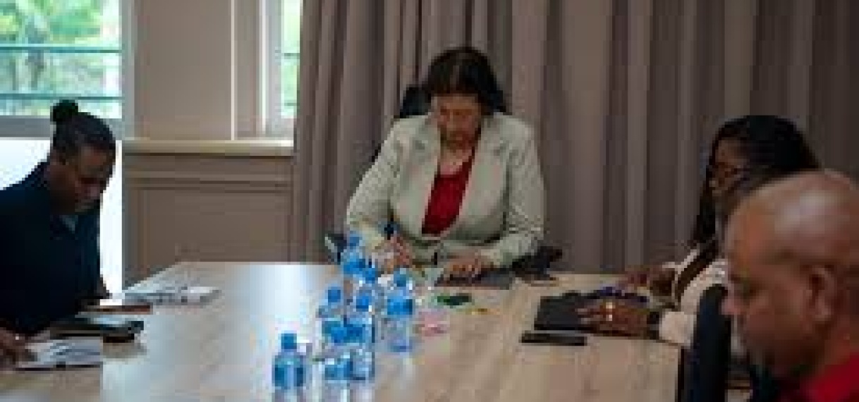 PURP presenteert vordering projecten aan president