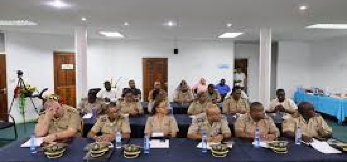 Ministerie OWRO start maandelijks overleg met dc’s over knelpunten