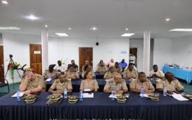 Ministerie OWRO start maandelijks overleg met dc’s over knelpunten