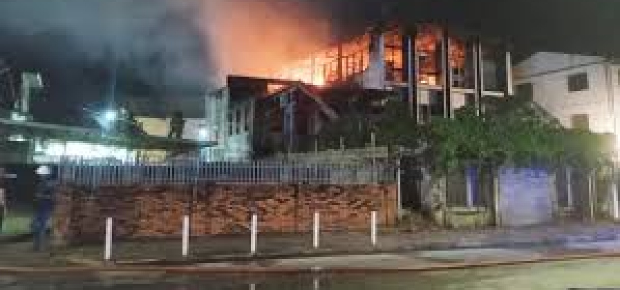 Grote brand aan de Klipstenenstraat