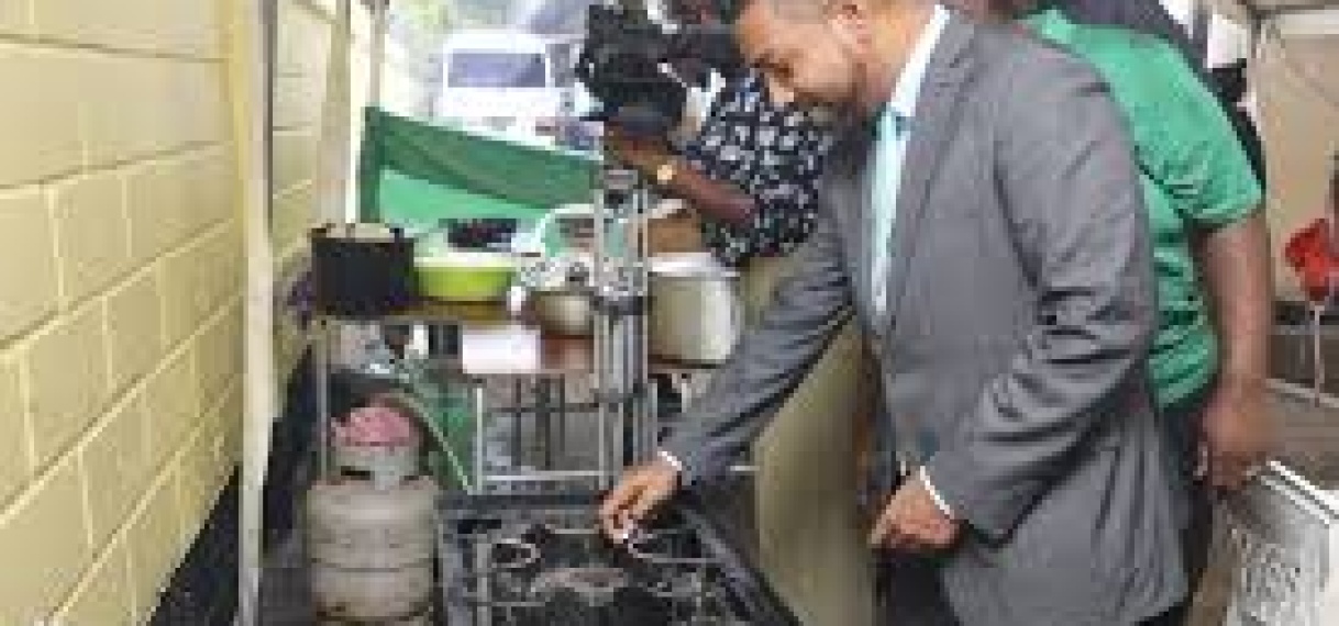 BBS organiseert cookout in het kader van 56-jarig bestaan