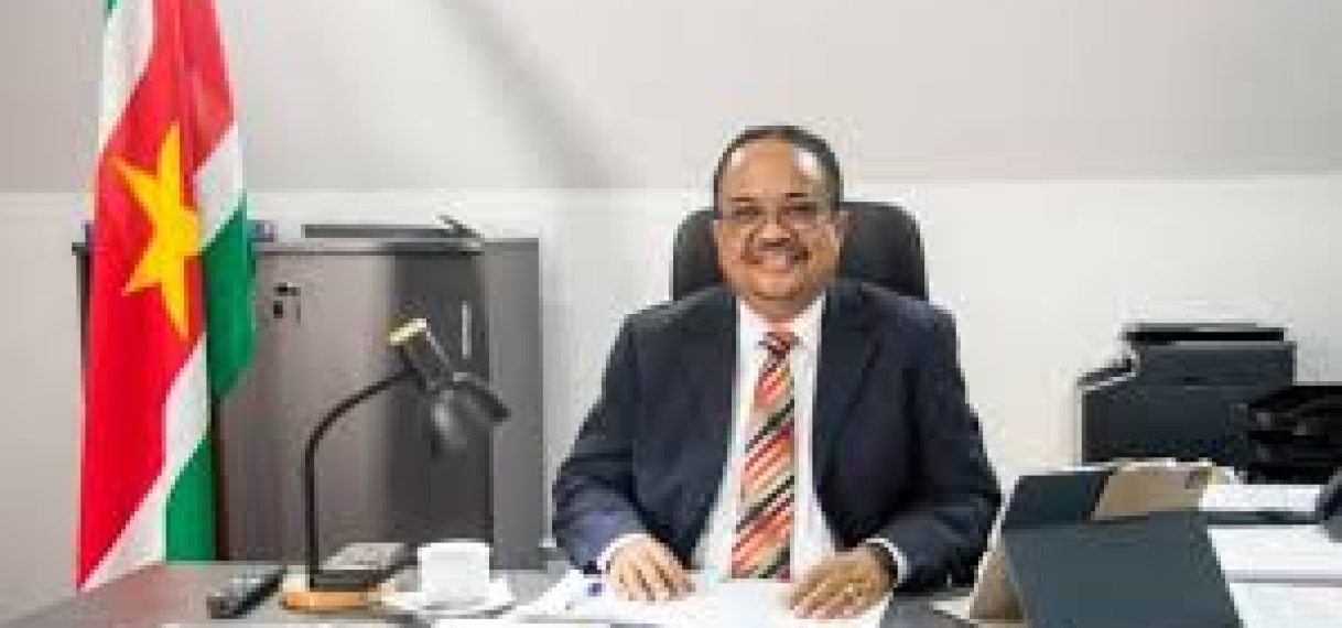 VES-secretaris: “de vicepresident is meester in het verleggen van de accenten”