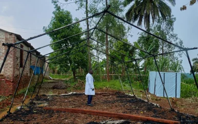 Woedende jongeren bestormen ebola-ziekenhuis in Congo