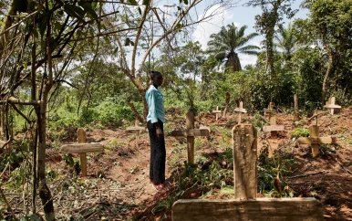 Opnieuw ebola-uitbraak in Congo: zeker 65 doden en zorgen over verspreiding