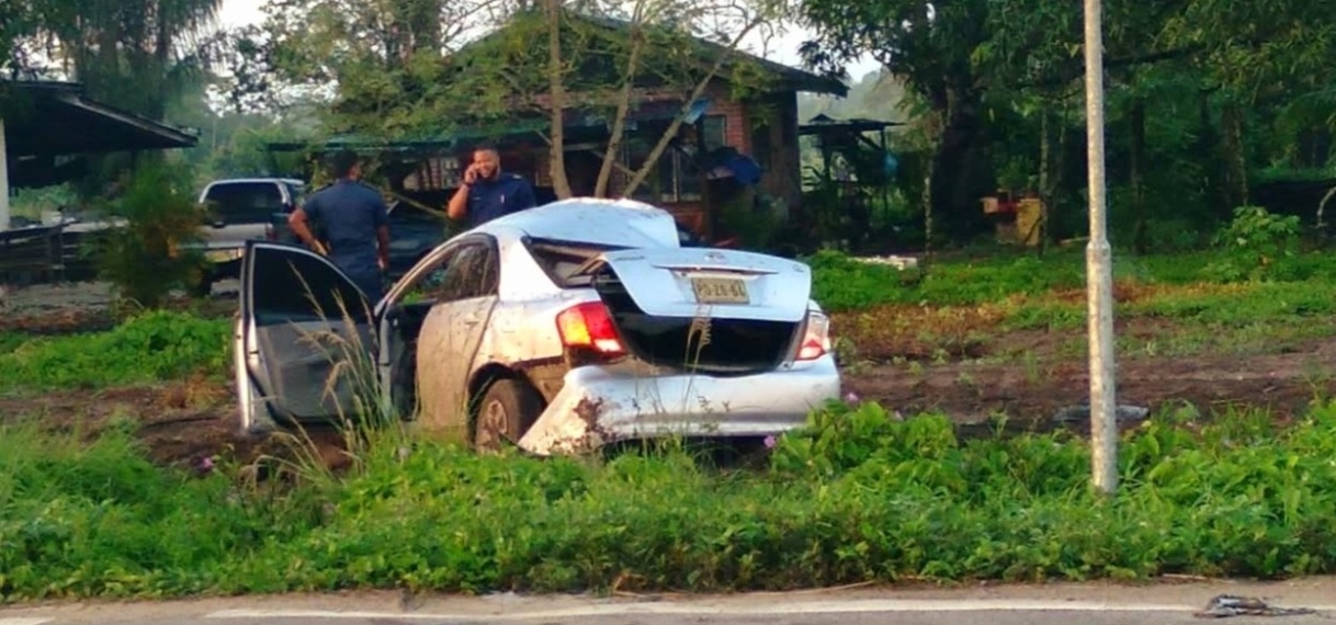 23-jarige bestuurder komt om bij verkeersongeval