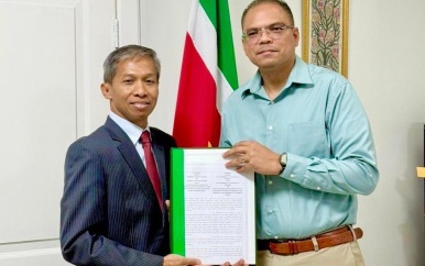 Suriname en Indonesië tekenen overeenkomst voor training in voedselverwerking