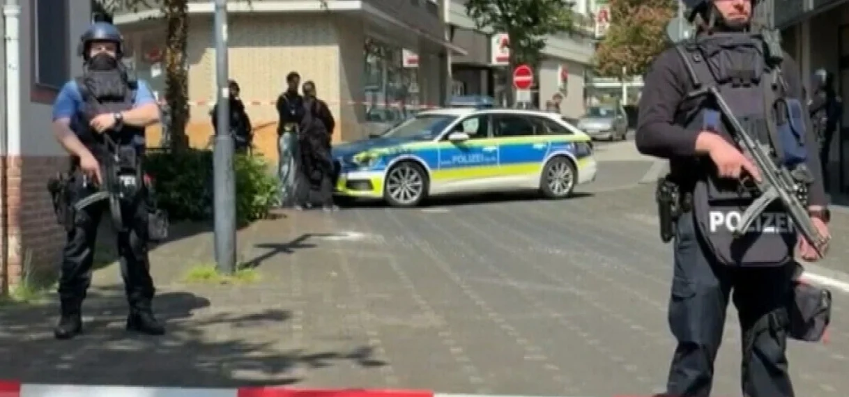 Gijzeling in Duitse bank: meerdere mensen vastgehouden