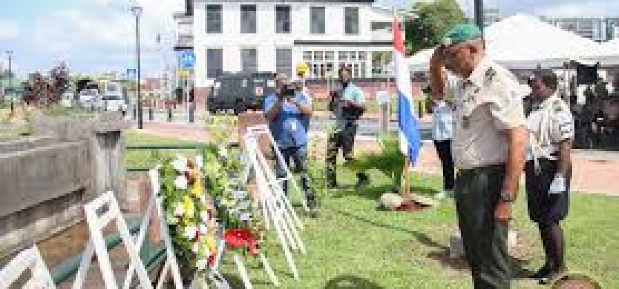 Herdenking gesneuvelde Surinaamse militairen tijdens Tweede Wereldoorlog