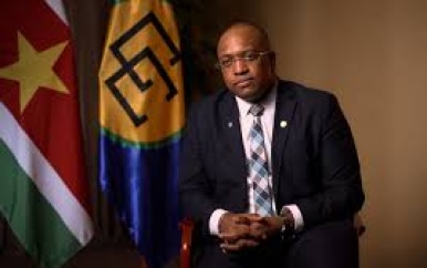 Minister Bouva legt nadruk op sterkere profilering CARICOM