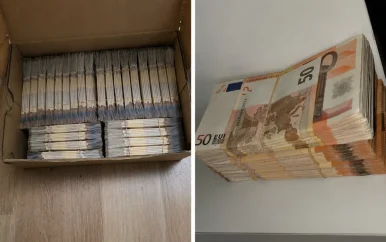 Politie vindt 3 ton cash, wapens en drugs in slaapkamer Zutphenaar