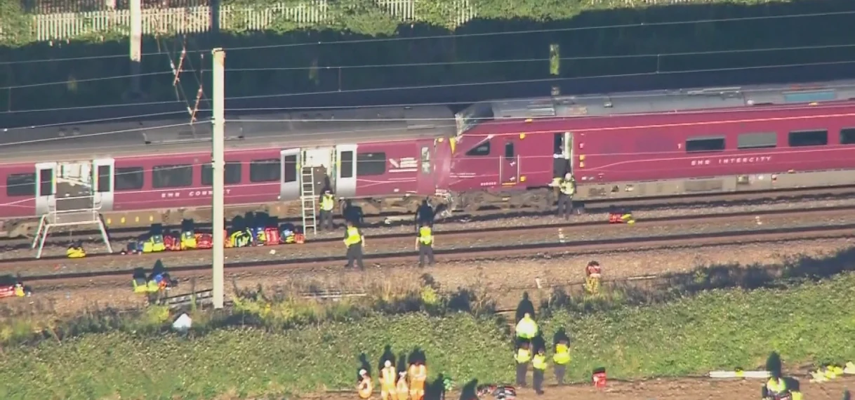 Dode en tientallen gewonden bij treinbotsing nabij Londen