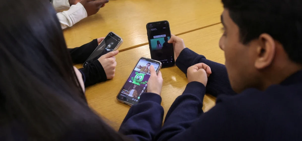 VK verbiedt sociale media voor kinderen onder 16 jaar